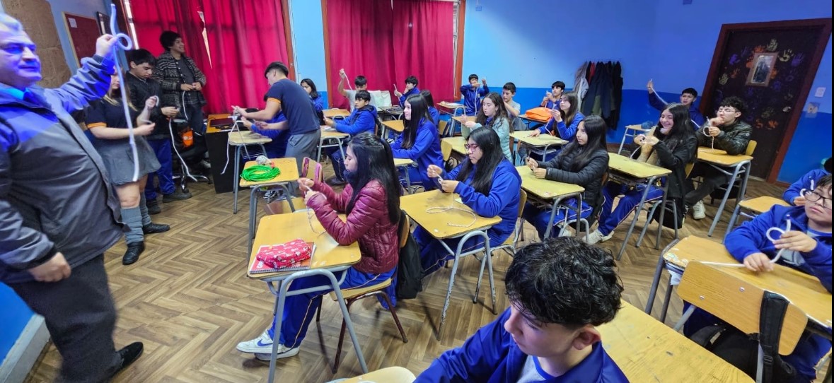 ¡En el Colegio Quellón dimos inicio a las actividades del Mes del Mar!